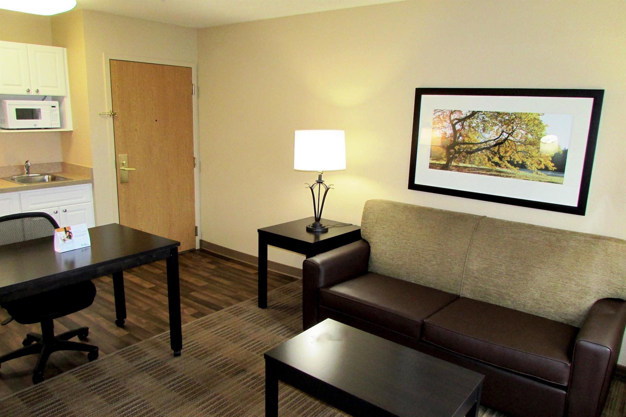 Mainstay Suites Washington Dulles Airport Chantilly Eksteriør billede