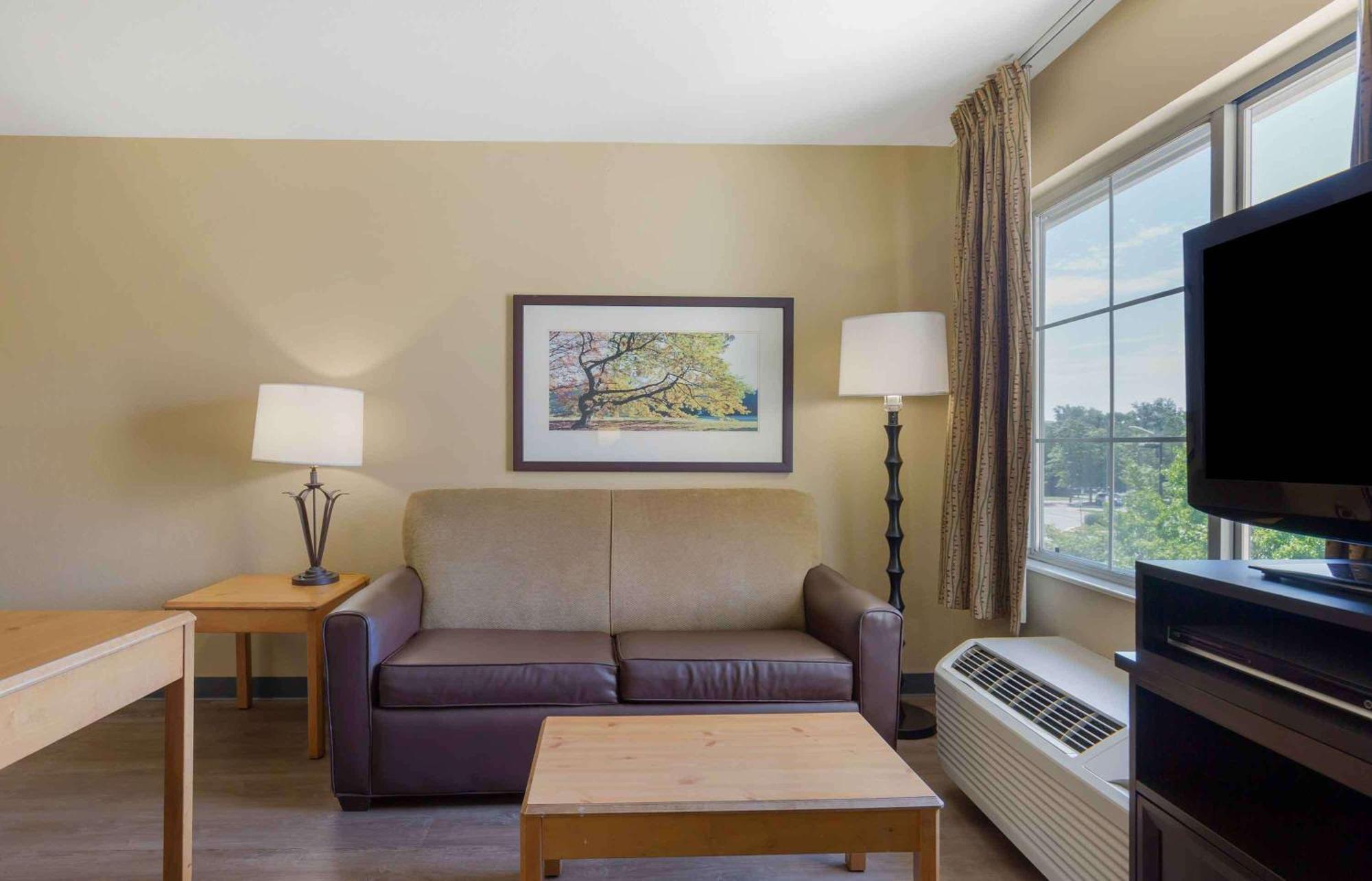 Mainstay Suites Washington Dulles Airport Chantilly Eksteriør billede