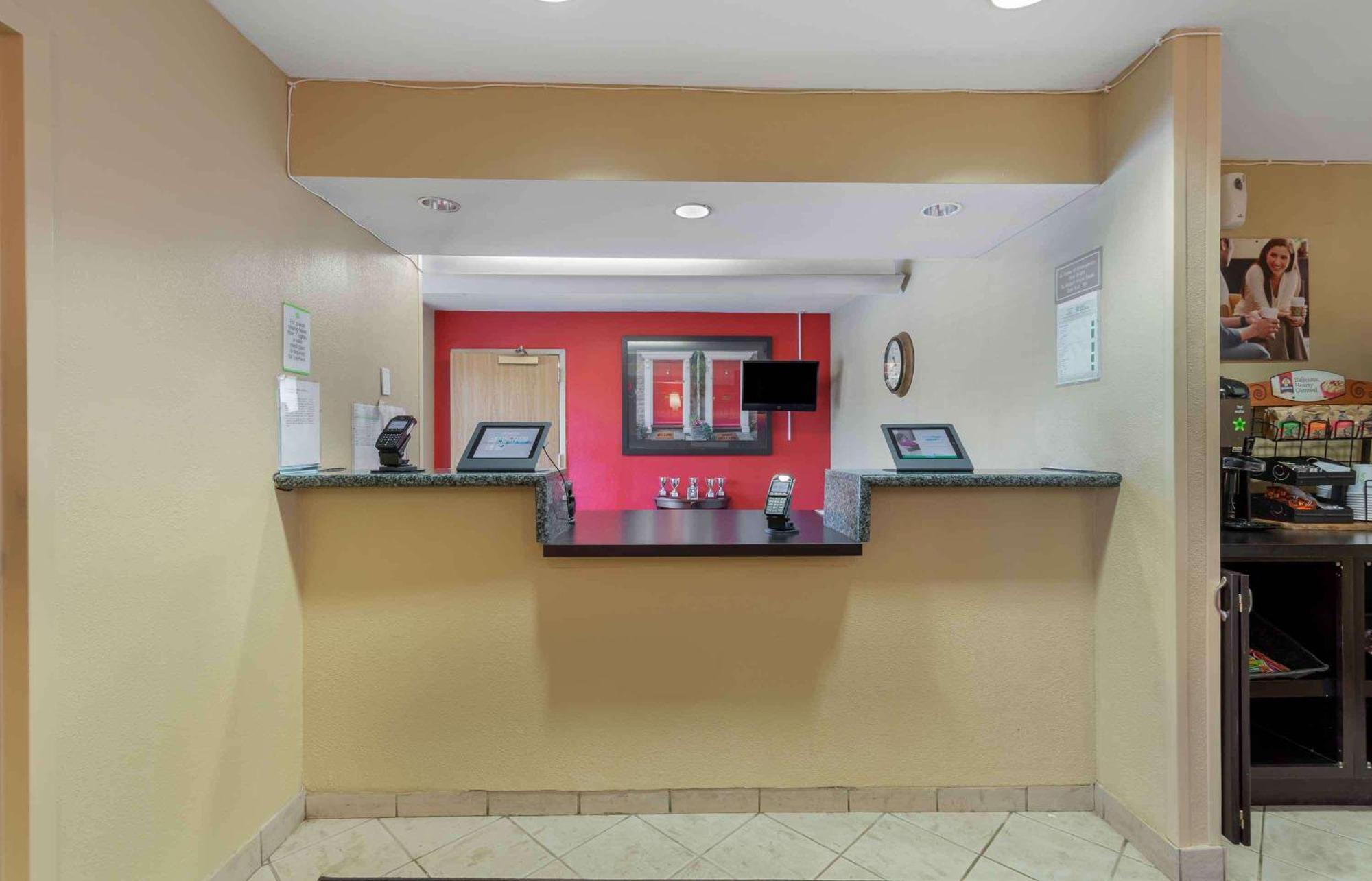 Mainstay Suites Washington Dulles Airport Chantilly Eksteriør billede